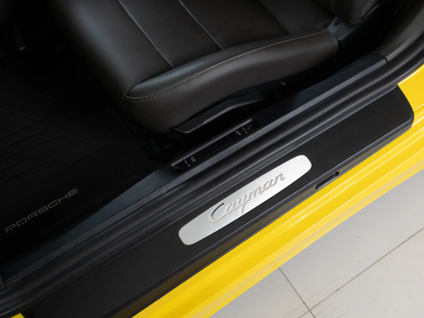 Porsche Cayman II (981), 2016 — экстерьер, фото 11