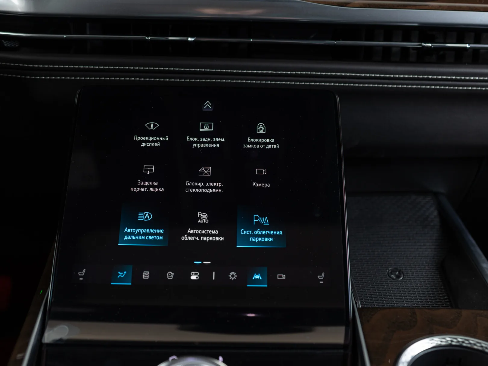Cadillac Escalade Sport Platinum V Рестайлинг, 2025 — экстерьер, фото 24