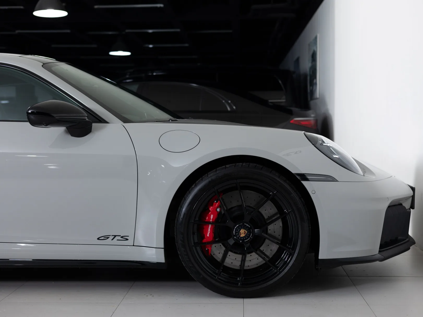 Porsche 911 Carrera 4 GTS VIII (992) Рестайлинг, 2025 — экстерьер, фото 40