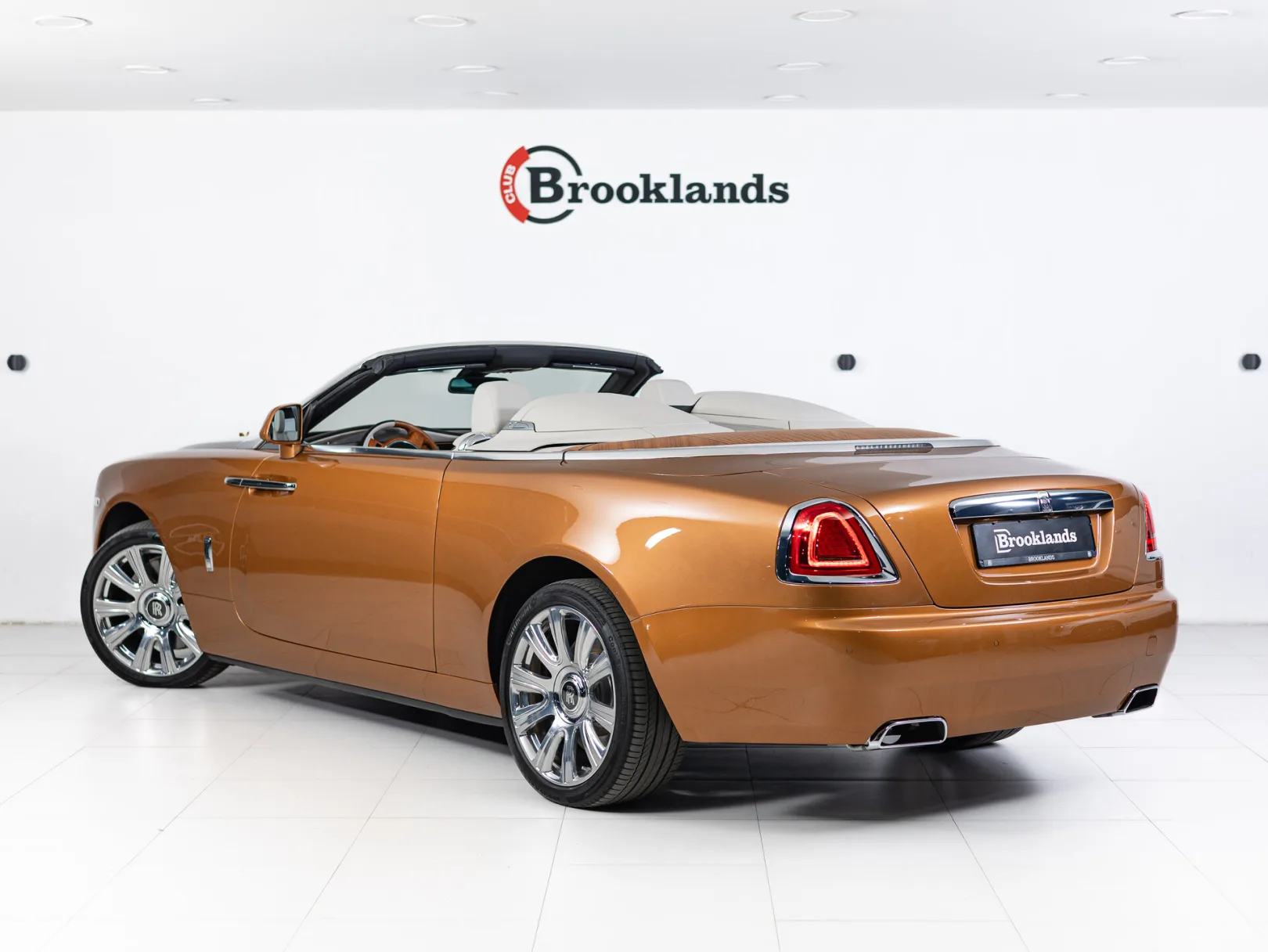 Rolls-Royce Dawn Individual I, 2016 — экстерьер, фото 11