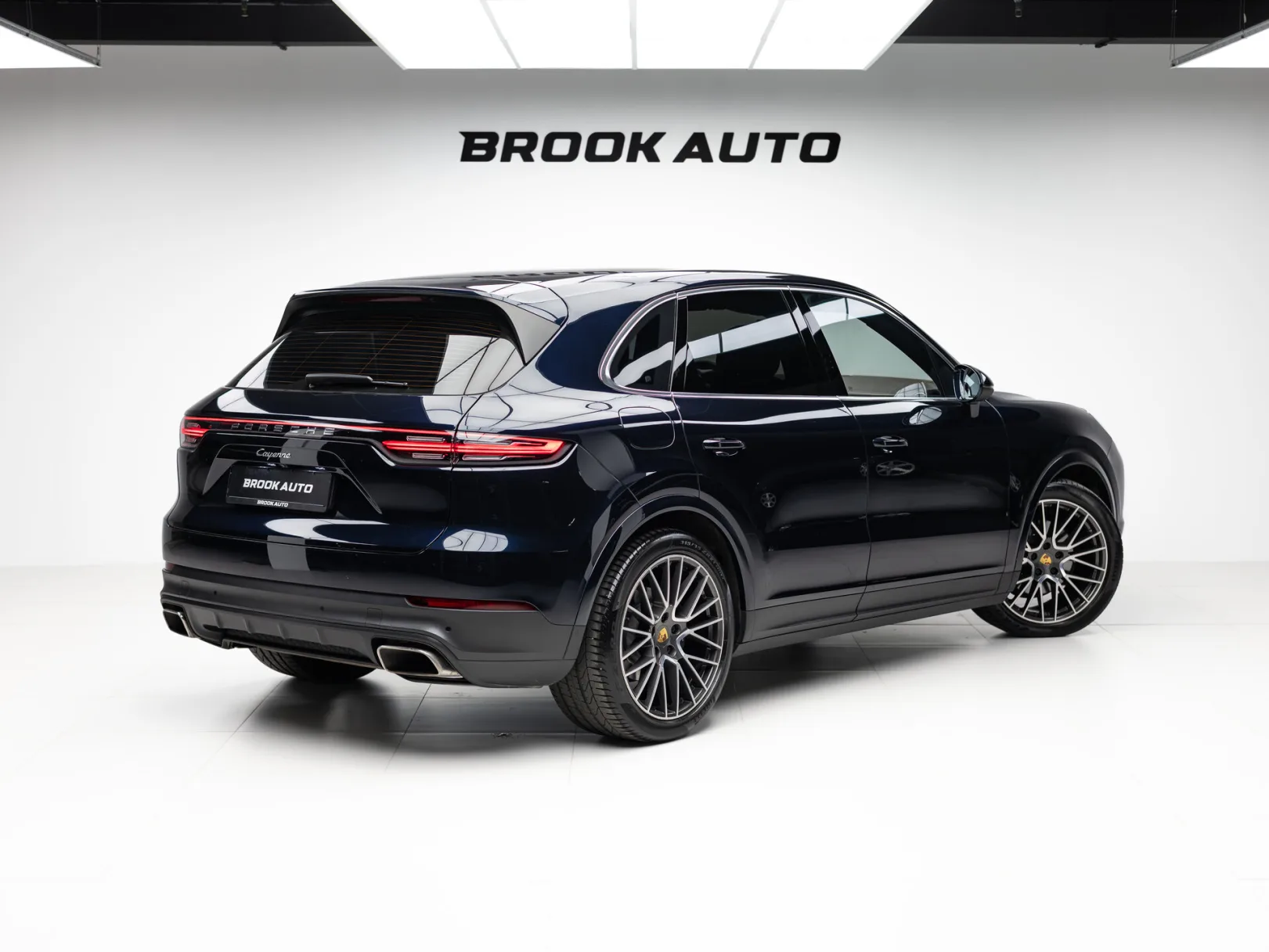 Porsche Cayenne Базовая III, 2018 — экстерьер, фото 4