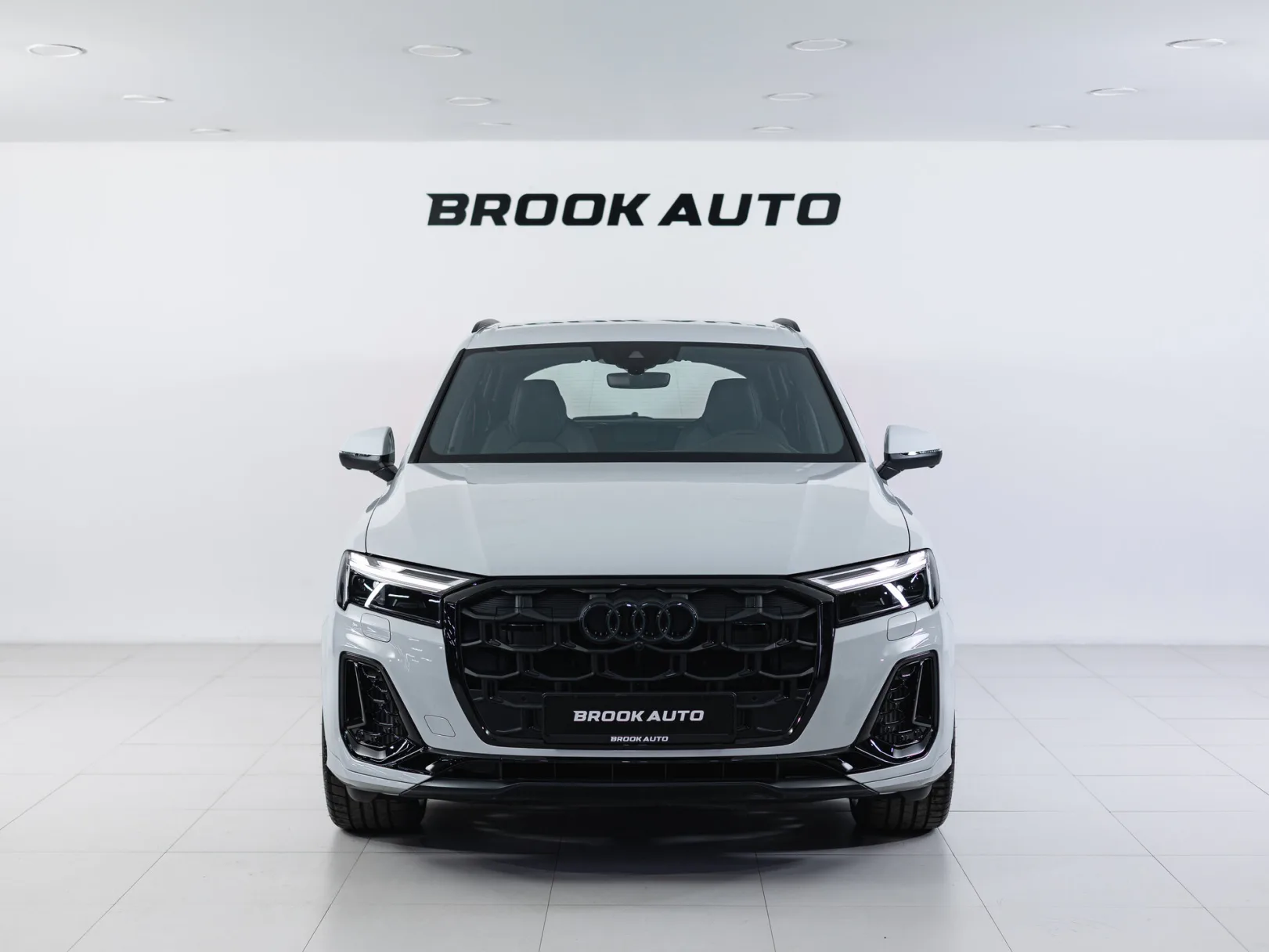 Audi Q7 55 TFSI quattro tiptronic II (4M) Рестайлинг 2, 2024 — экстерьер, фото 2