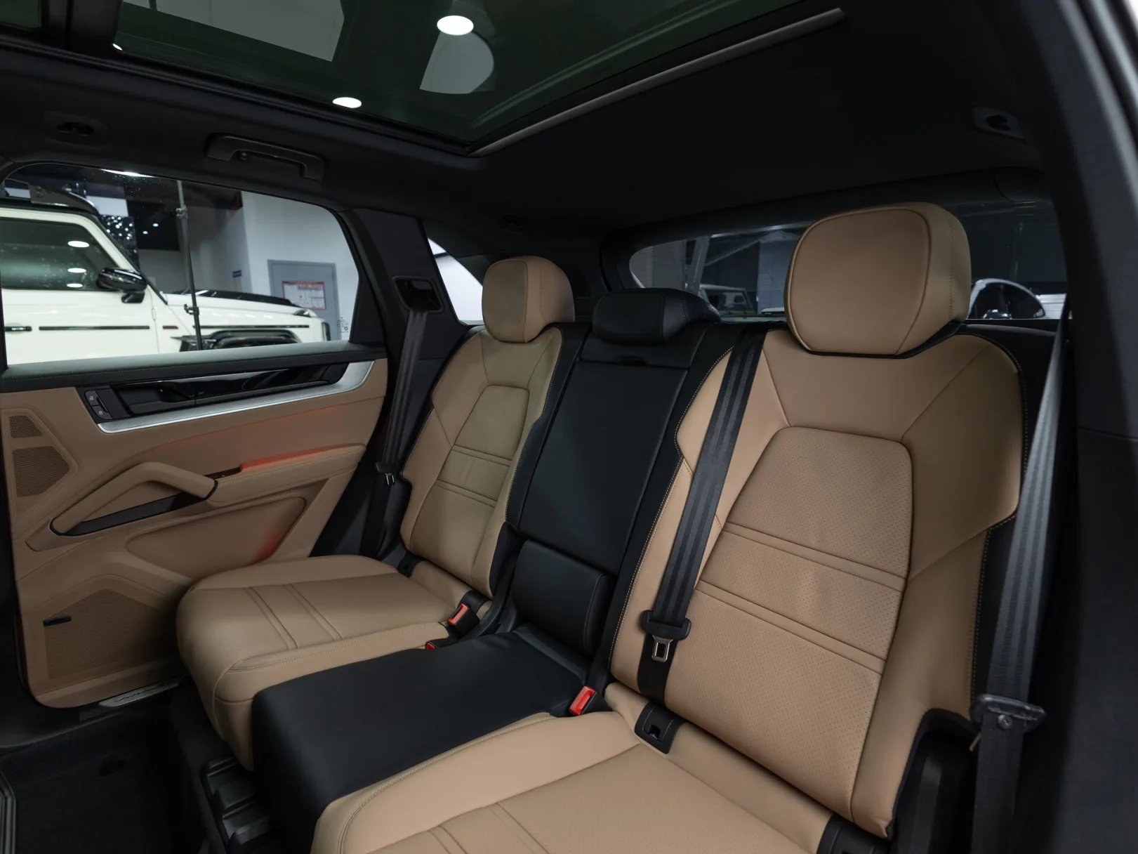 Porsche Cayenne E-Hybrid III Рестайлинг, 2025 — экстерьер, фото 29