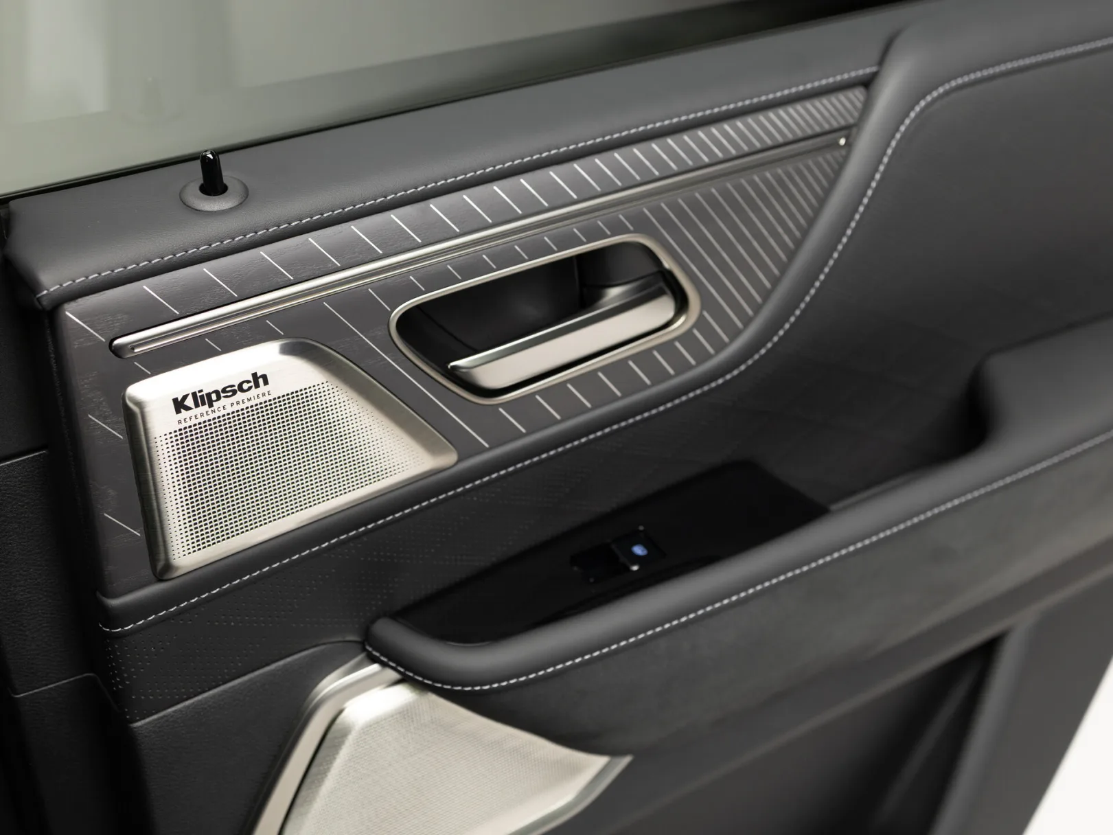 Infiniti QX80 Autograph II, 2025 — экстерьер, фото 27