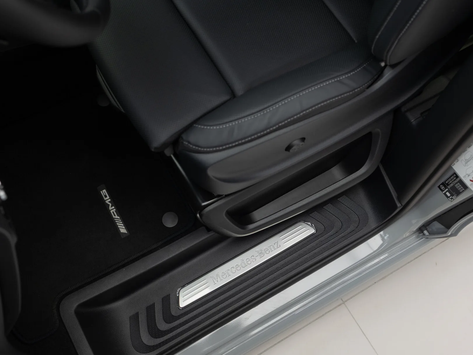 Mercedes-Benz V-Класс Exclusive AMG Line III (W447) Рестайлинг 2, 2026 — экстерьер, фото 14