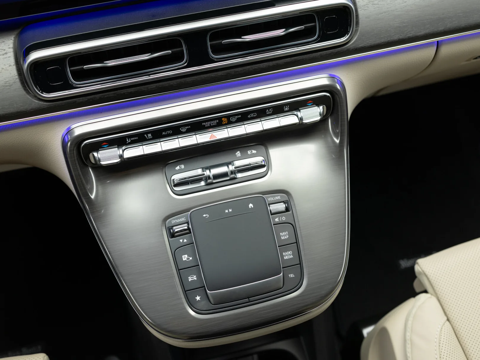 Mercedes-Benz V-Класс Exclusive III (W447) Рестайлинг 2, 2026 — экстерьер, фото 20