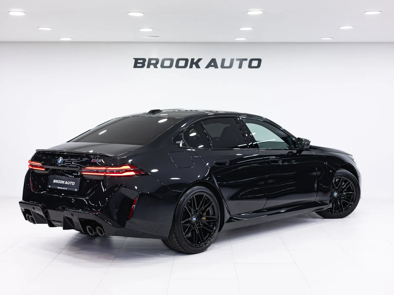 BMW M5 VII (G90), 2025 — экстерьер, фото 4