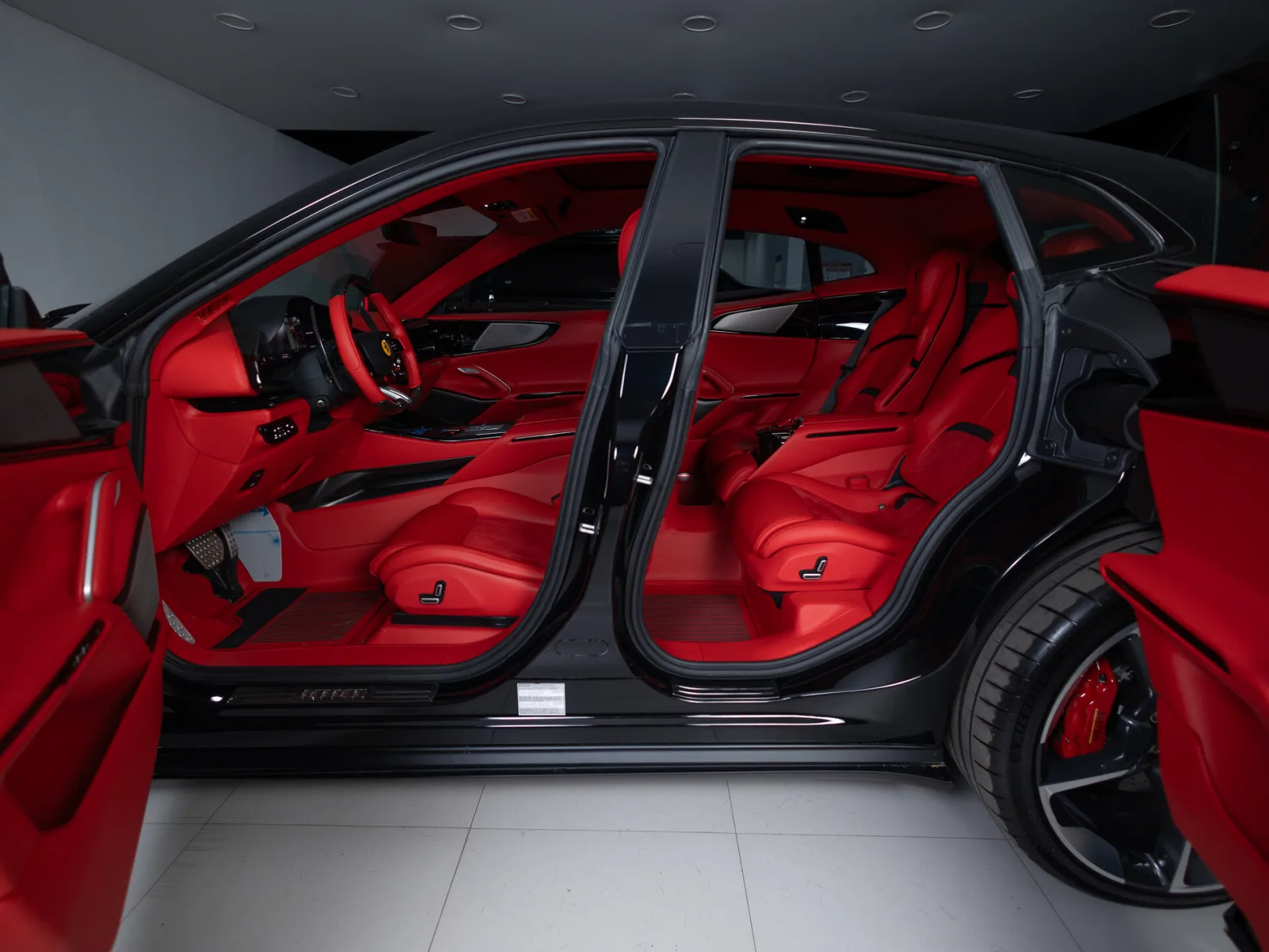 Ferrari Purosangue I, 2024 — экстерьер, фото 22