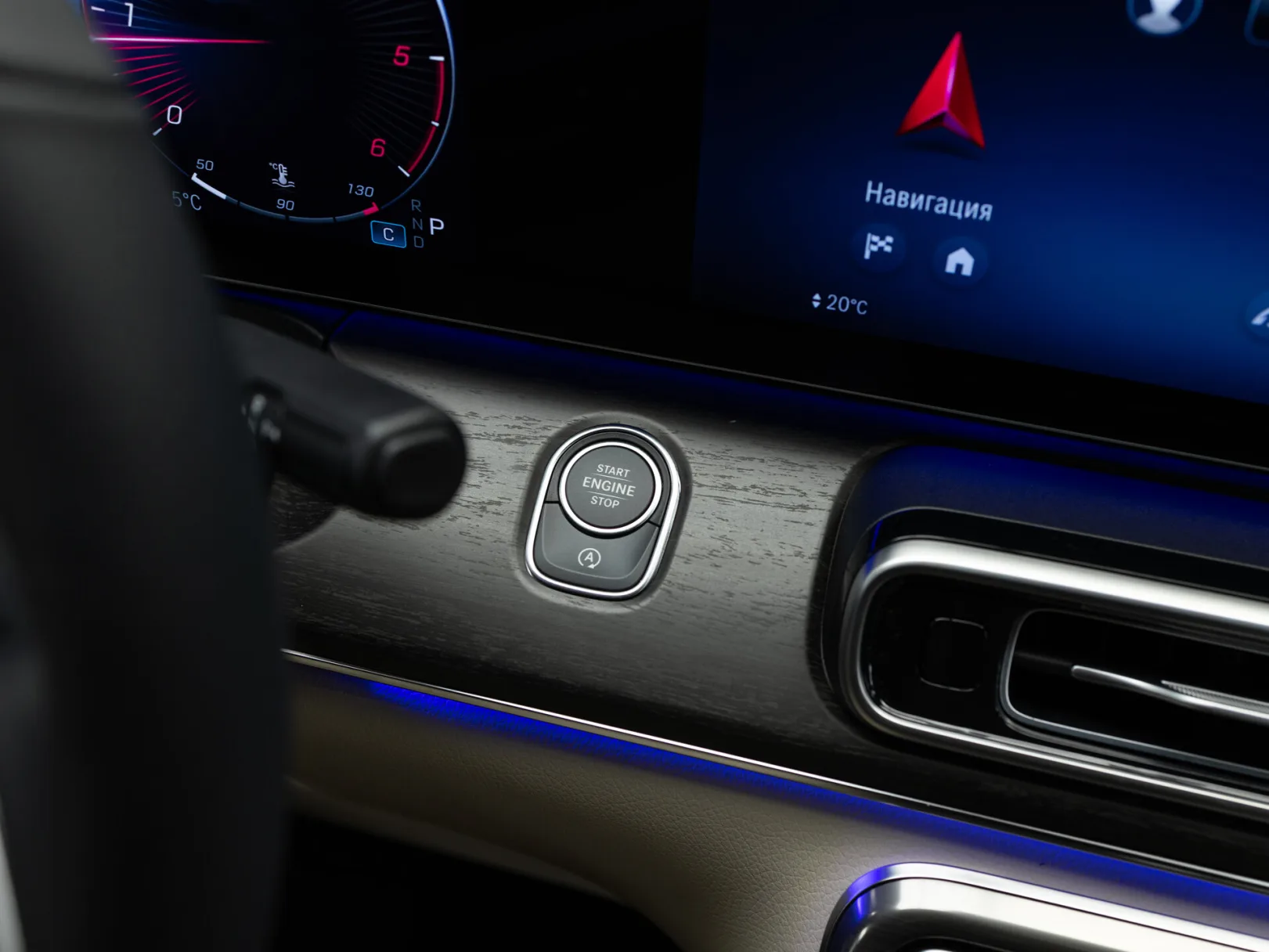 Mercedes-Benz V-Класс Exclusive III (W447) Рестайлинг 2, 2026 — экстерьер, фото 18