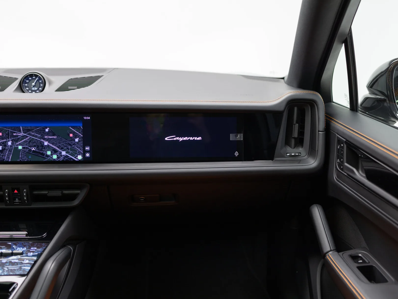 Porsche Cayenne E-Hybrid Coupé III Рестайлинг, 2026 — экстерьер, фото 22