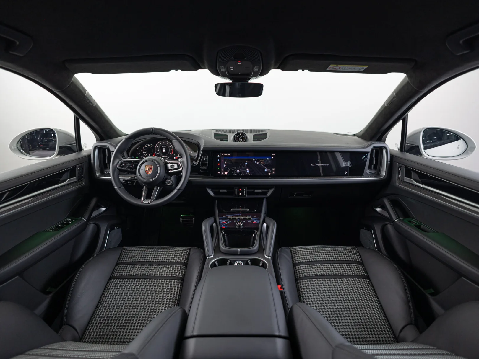 Porsche Cayenne GTS Coupé III Рестайлинг, 2025 — экстерьер, фото 30