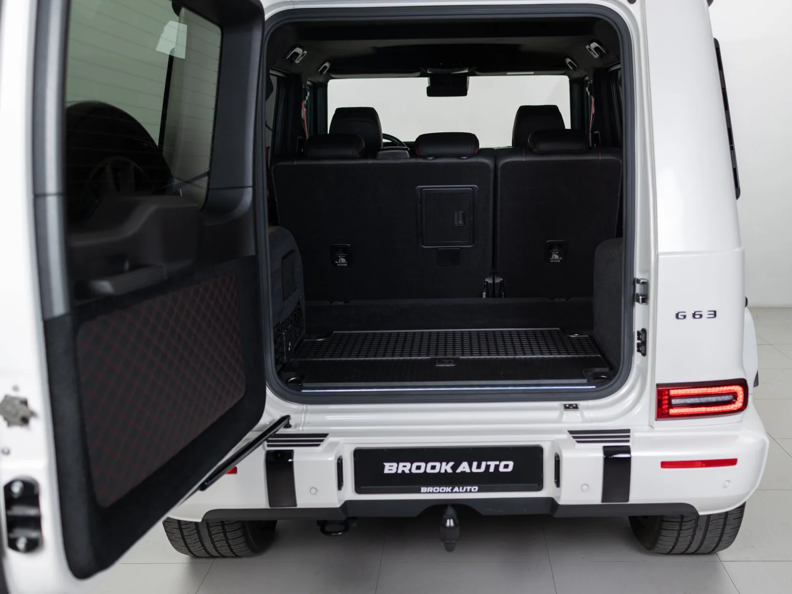 Mercedes-Benz G-Класс AMG G 63 II (W463), 2019 — экстерьер, фото 32