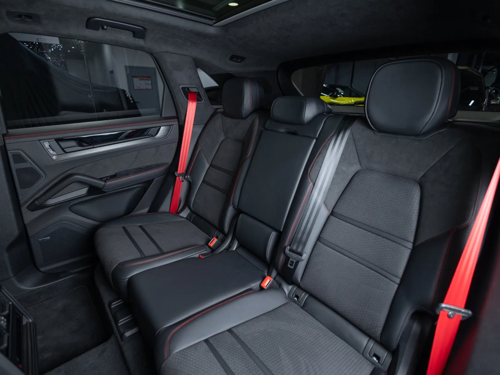 Porsche Cayenne GTS III Рестайлинг, 2024 — экстерьер, фото 29