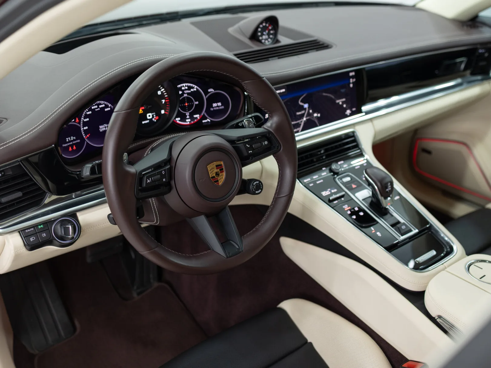 Porsche Panamera 4 II Рестайлинг, 2021 — экстерьер, фото 9