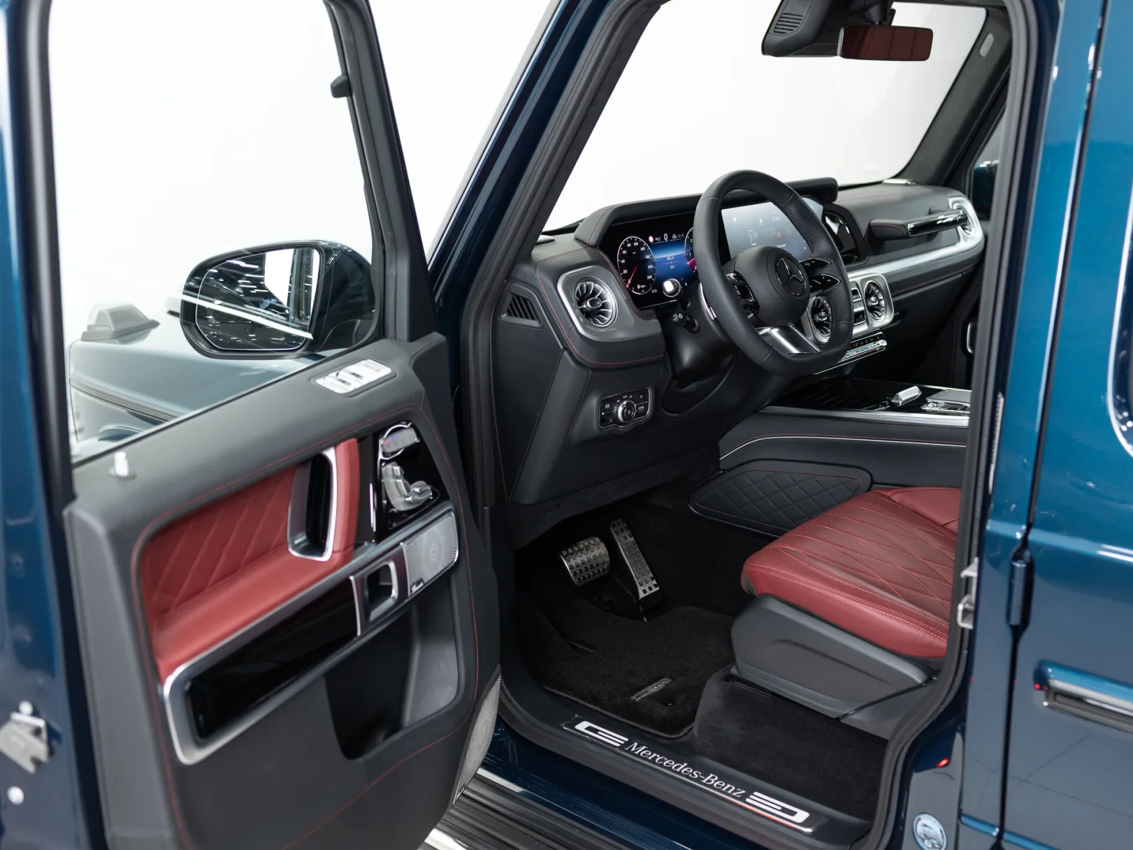 Mercedes-Benz G-Класс G 450 d AMG Line III (W465) Рестайлинг, 2025 — экстерьер, фото 7