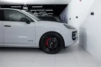 Porsche Cayenne GTS Coupé III Рестайлинг, 2024 — экстерьер, фото 32