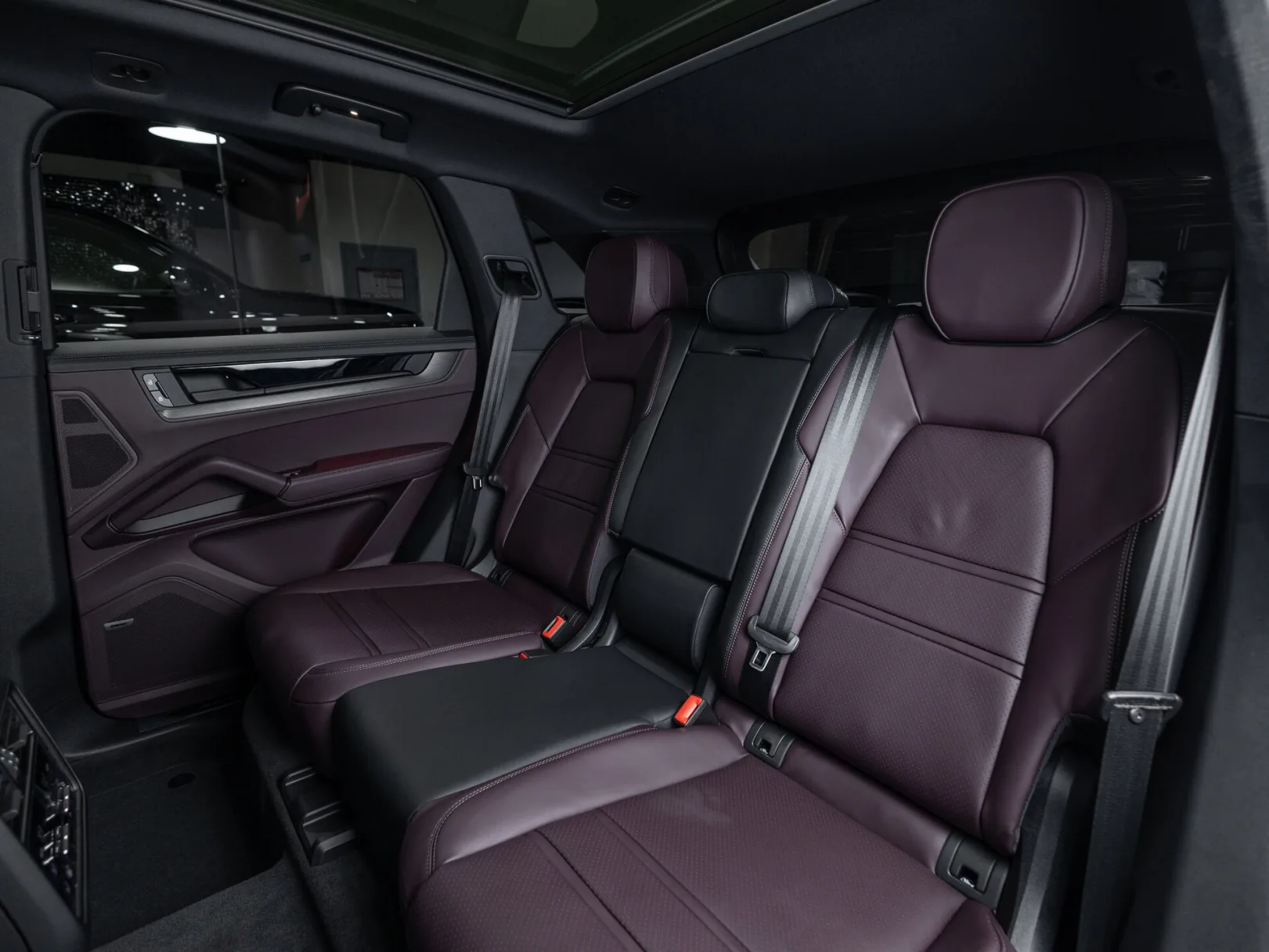 Porsche Cayenne Базовая III Рестайлинг, 2026 — экстерьер, фото 30