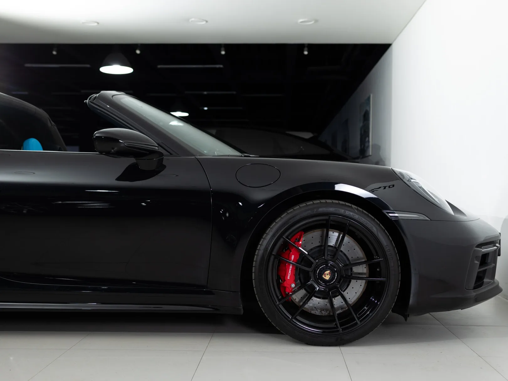 Porsche 911 Carrera 4 GTS VIII (992), 2023 — экстерьер, фото 34