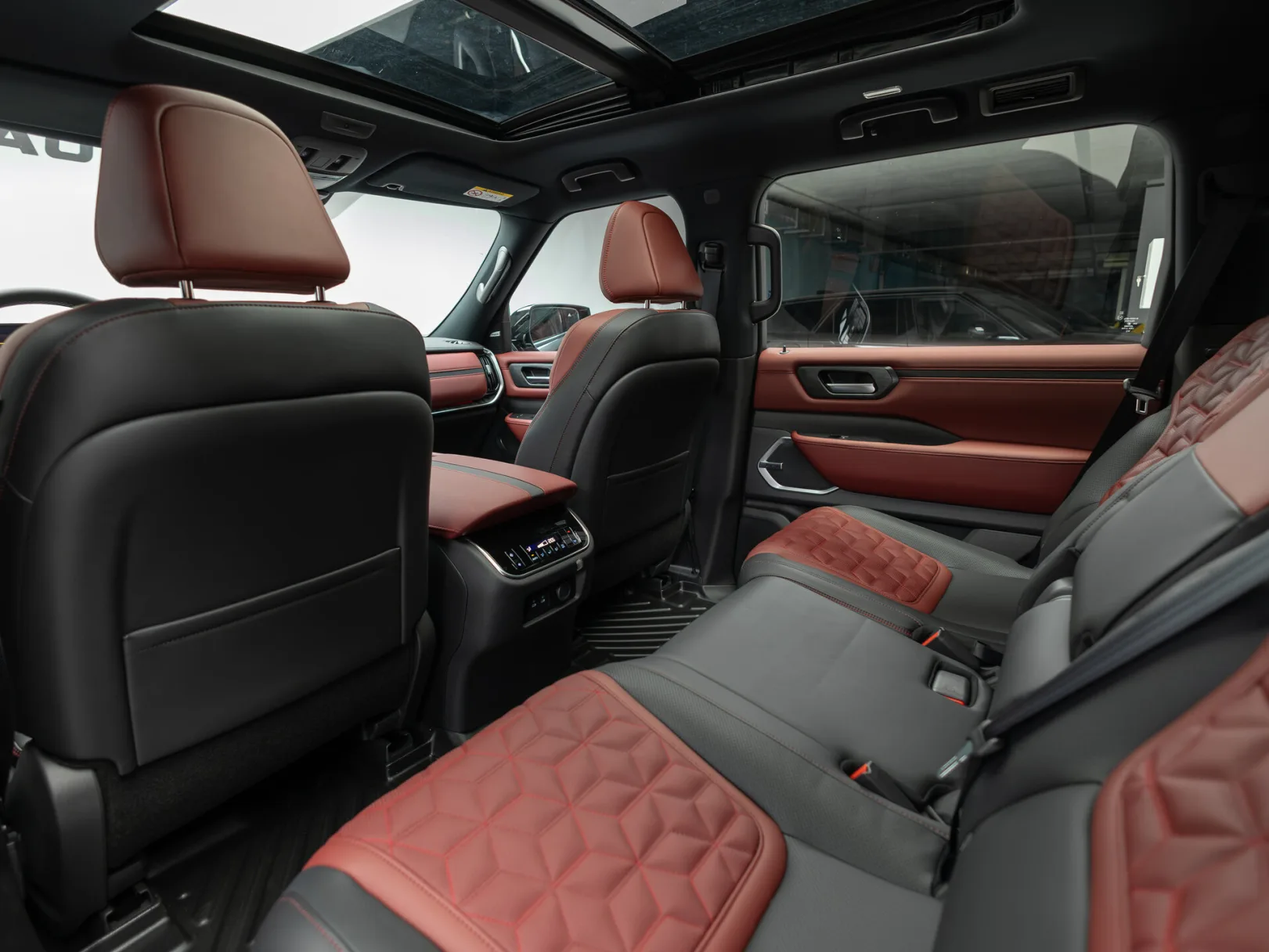 Nissan Patrol LE Platinum City VII (Y63), 2026 — экстерьер, фото 28