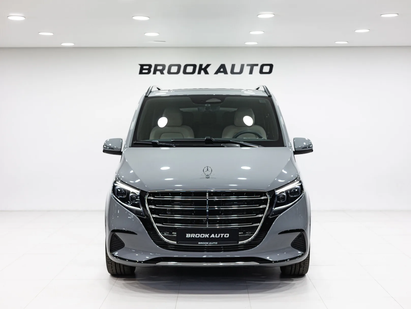 Mercedes-Benz V-Класс Exclusive III (W447) Рестайлинг 2, 2026 — экстерьер, фото 2