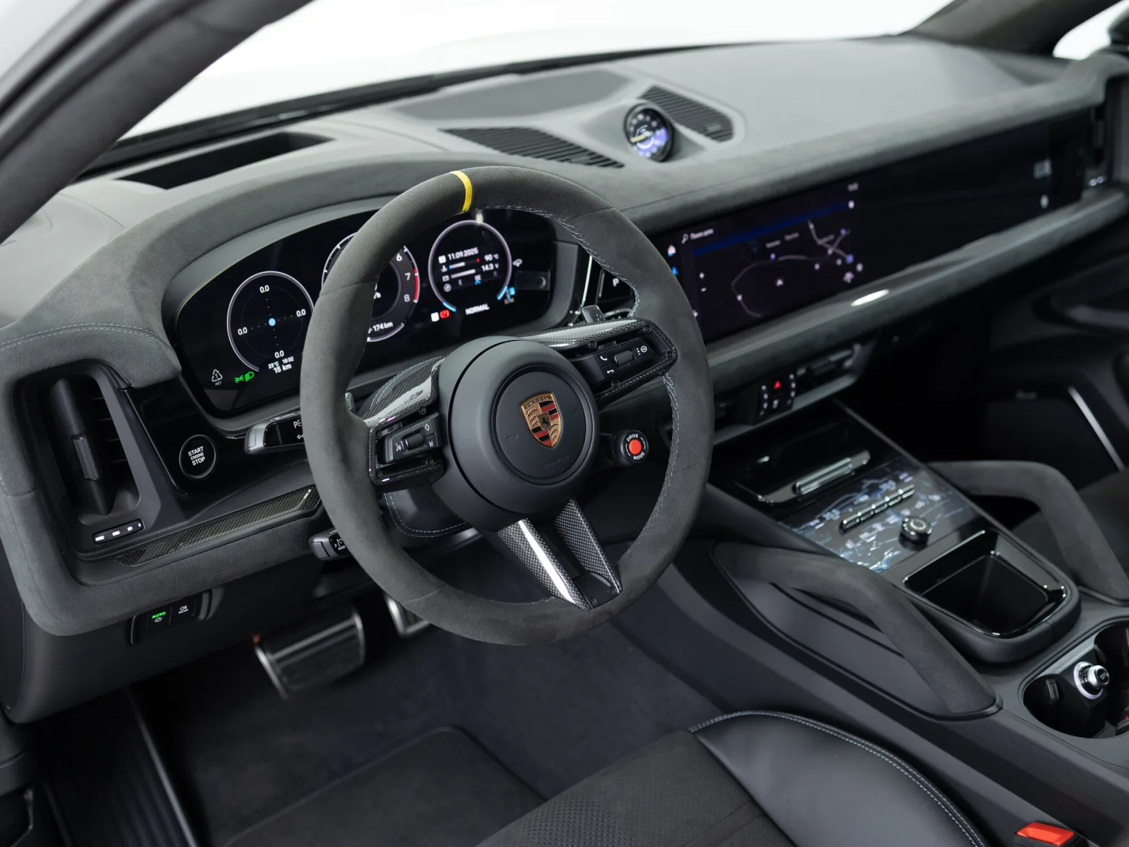 Porsche Cayenne Turbo GT III Рестайлинг, 2025 — экстерьер, фото 10