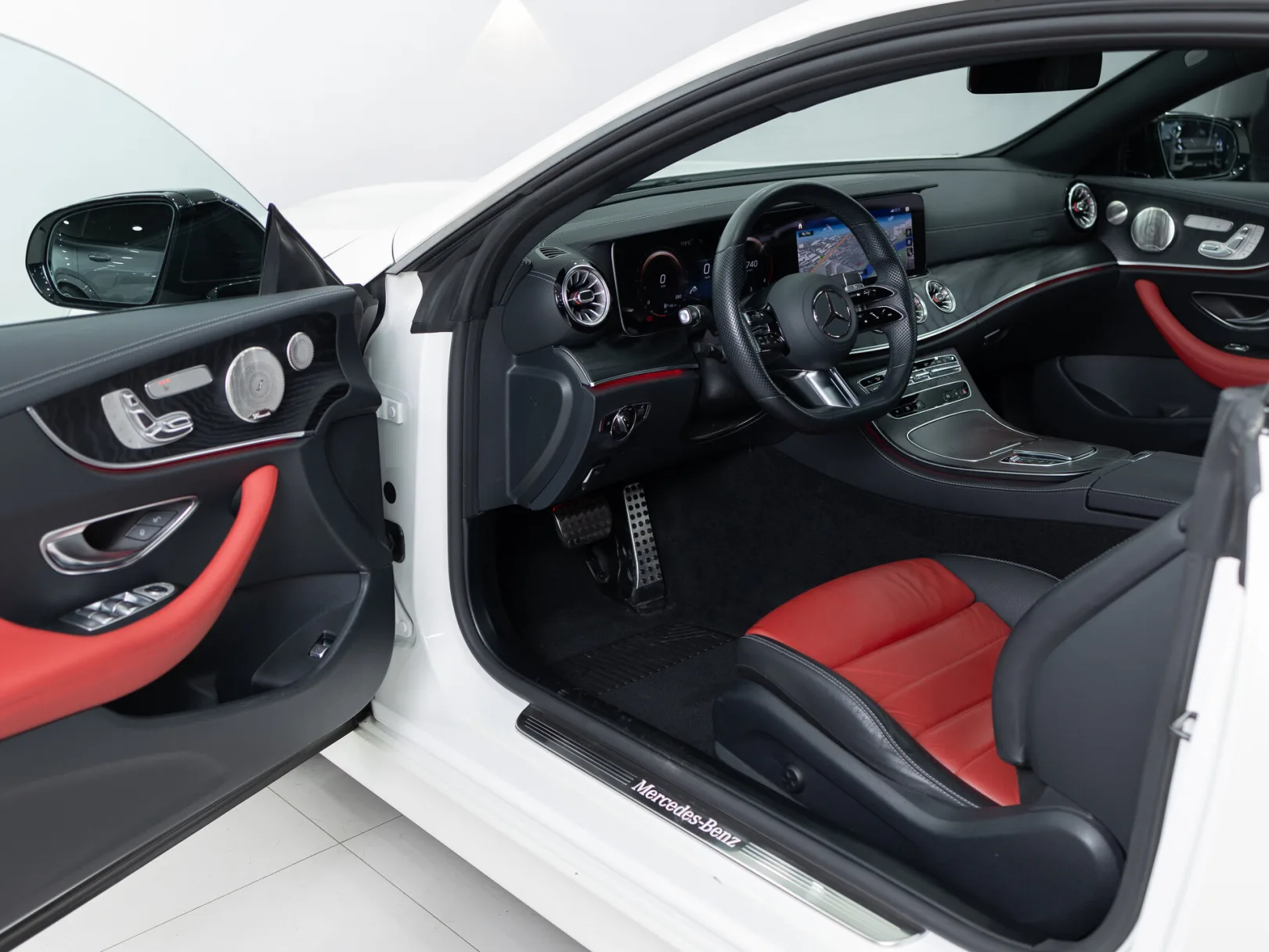 Mercedes-Benz E-Класс E 200 4MATIC Sport V (W213, S213, C238) Рестайлинг, 2021 — экстерьер, фото 7