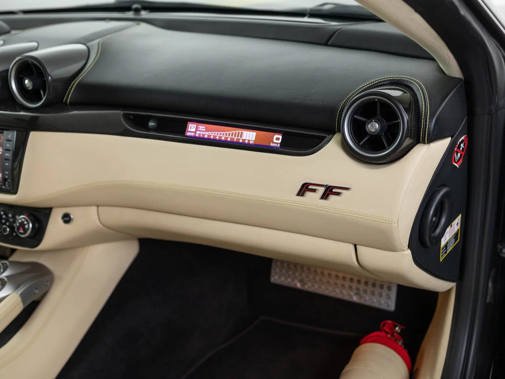 Ferrari FF I, 2014 — экстерьер, фото 26