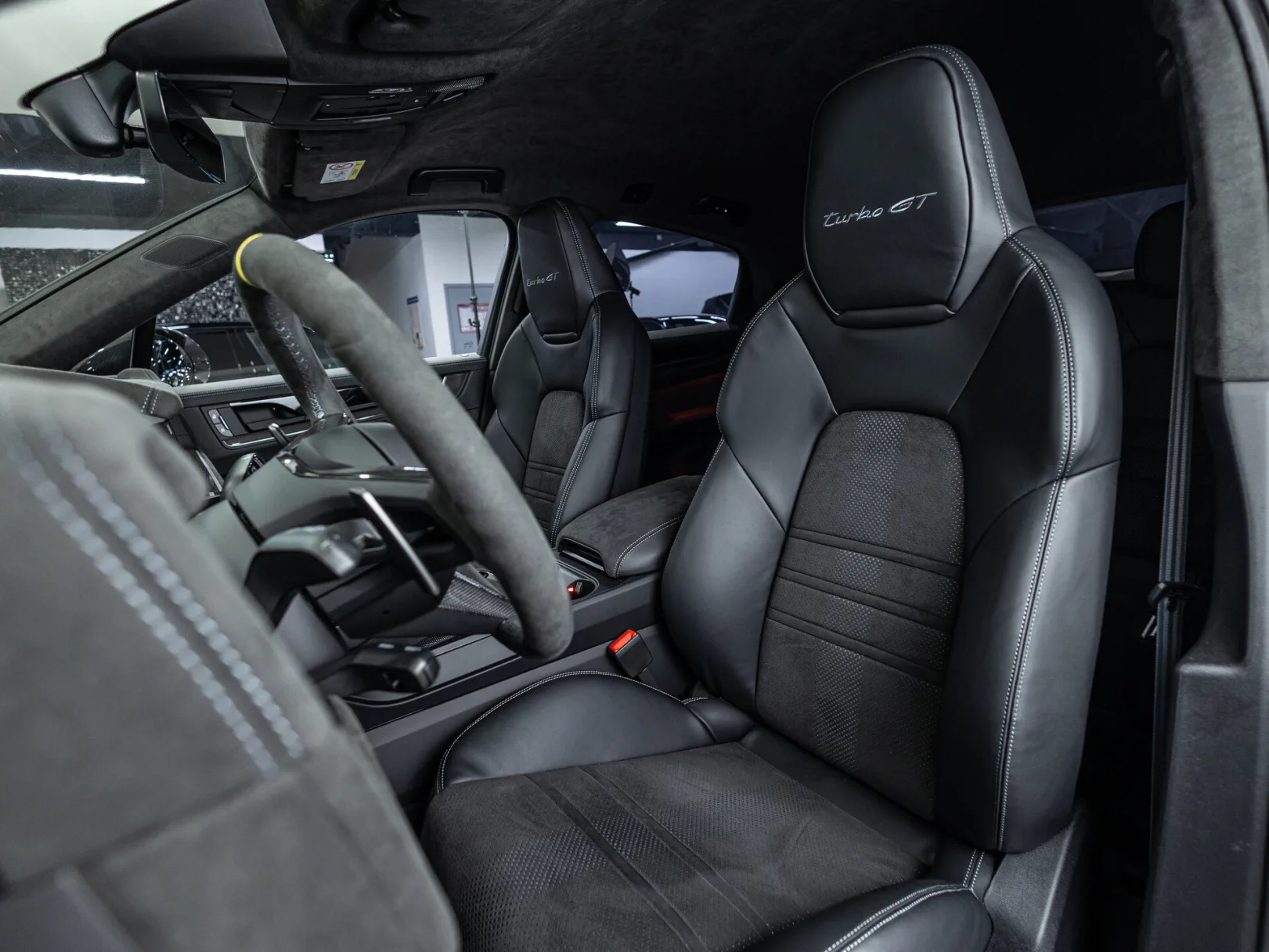 Porsche Cayenne Turbo GT III Рестайлинг, 2025 — экстерьер, фото 11