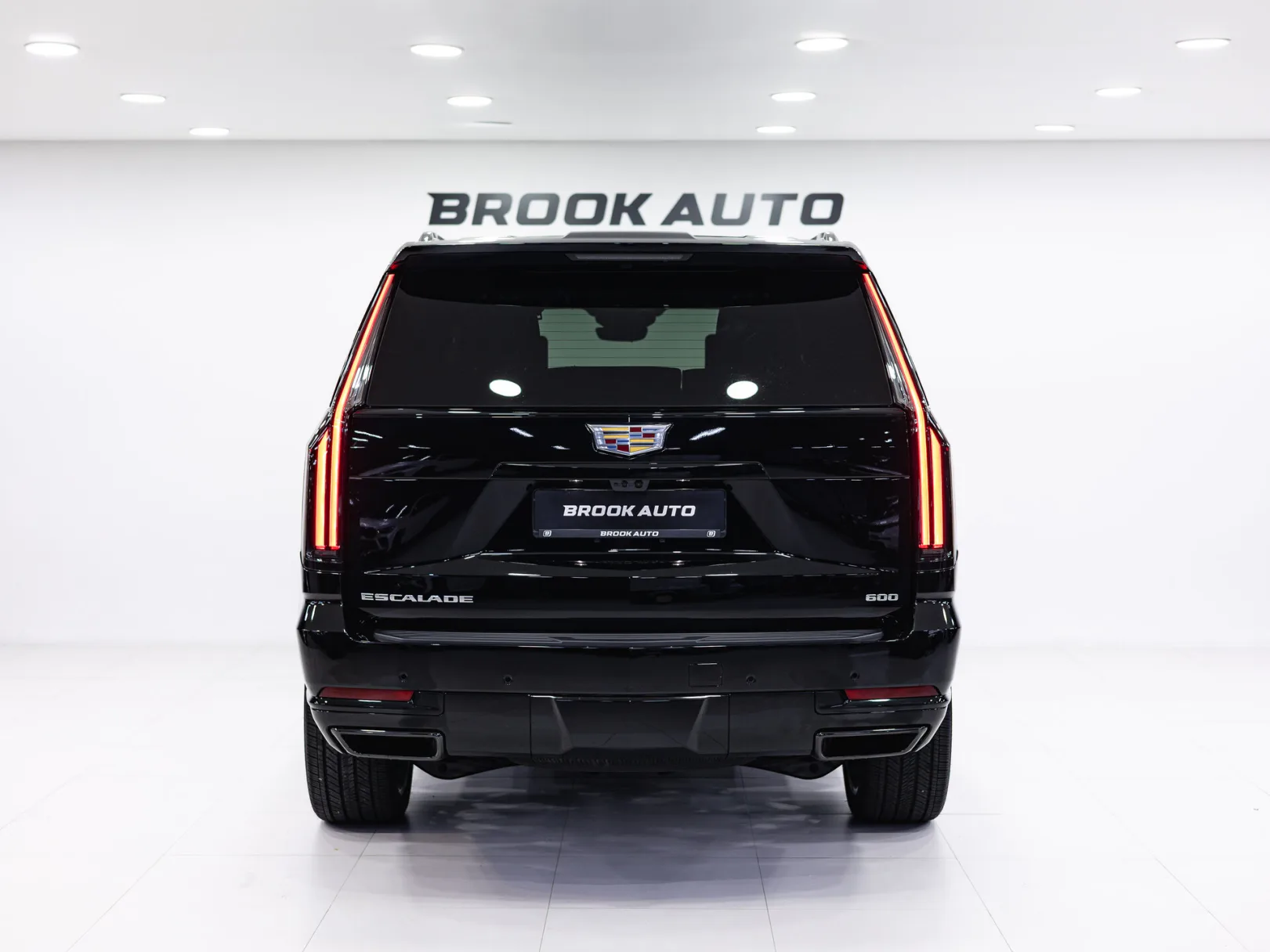 Cadillac Escalade Sport Platinum V Рестайлинг, 2025 — экстерьер, фото 5