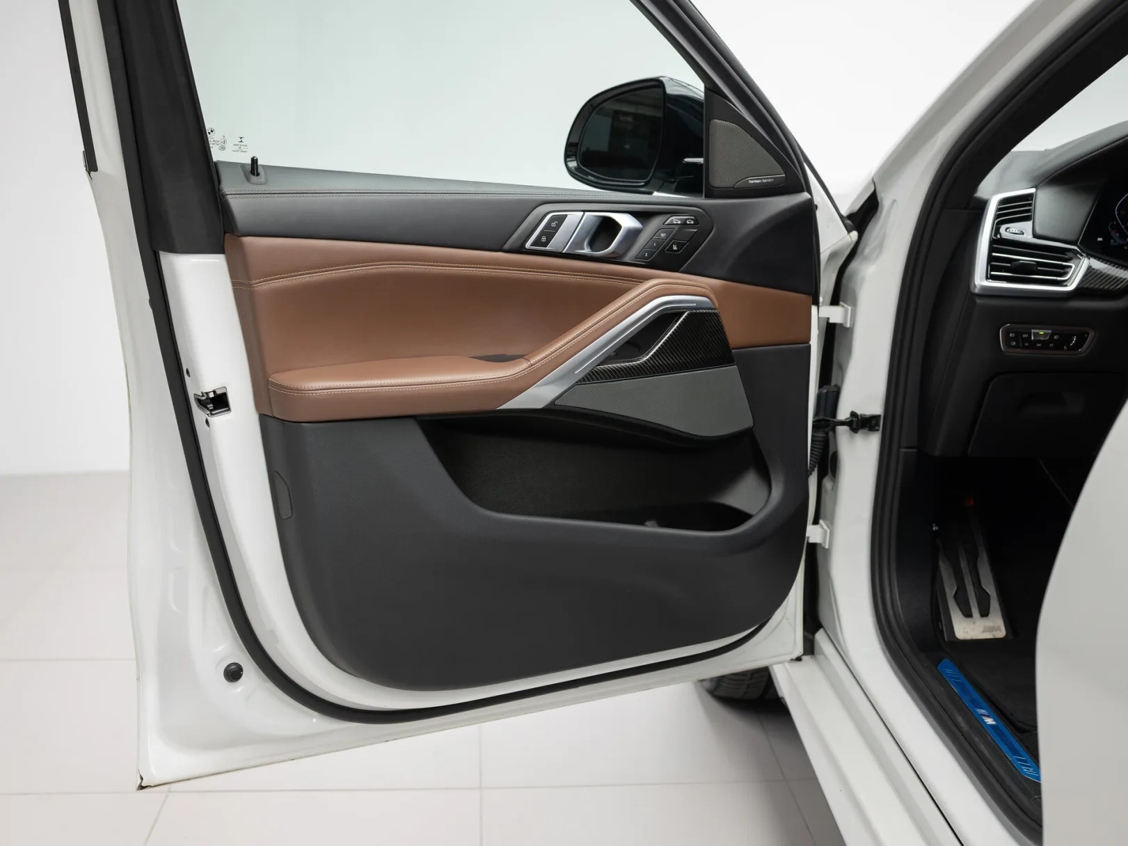 BMW X6 xDrive30d M Sport Pro III (G06), 2020 — экстерьер, фото 8