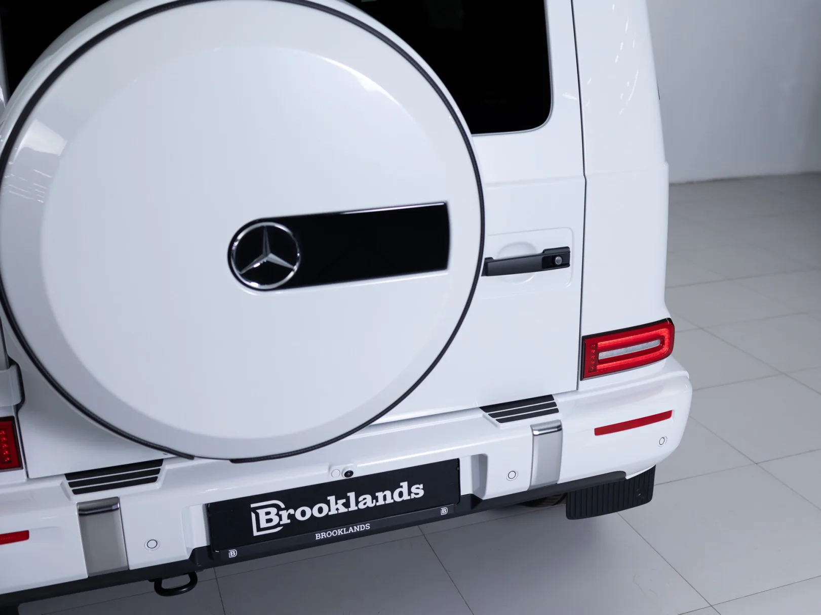 Mercedes-Benz G-Класс G 450 d AMG Line III (W465) Рестайлинг, 2024 — экстерьер, фото 32