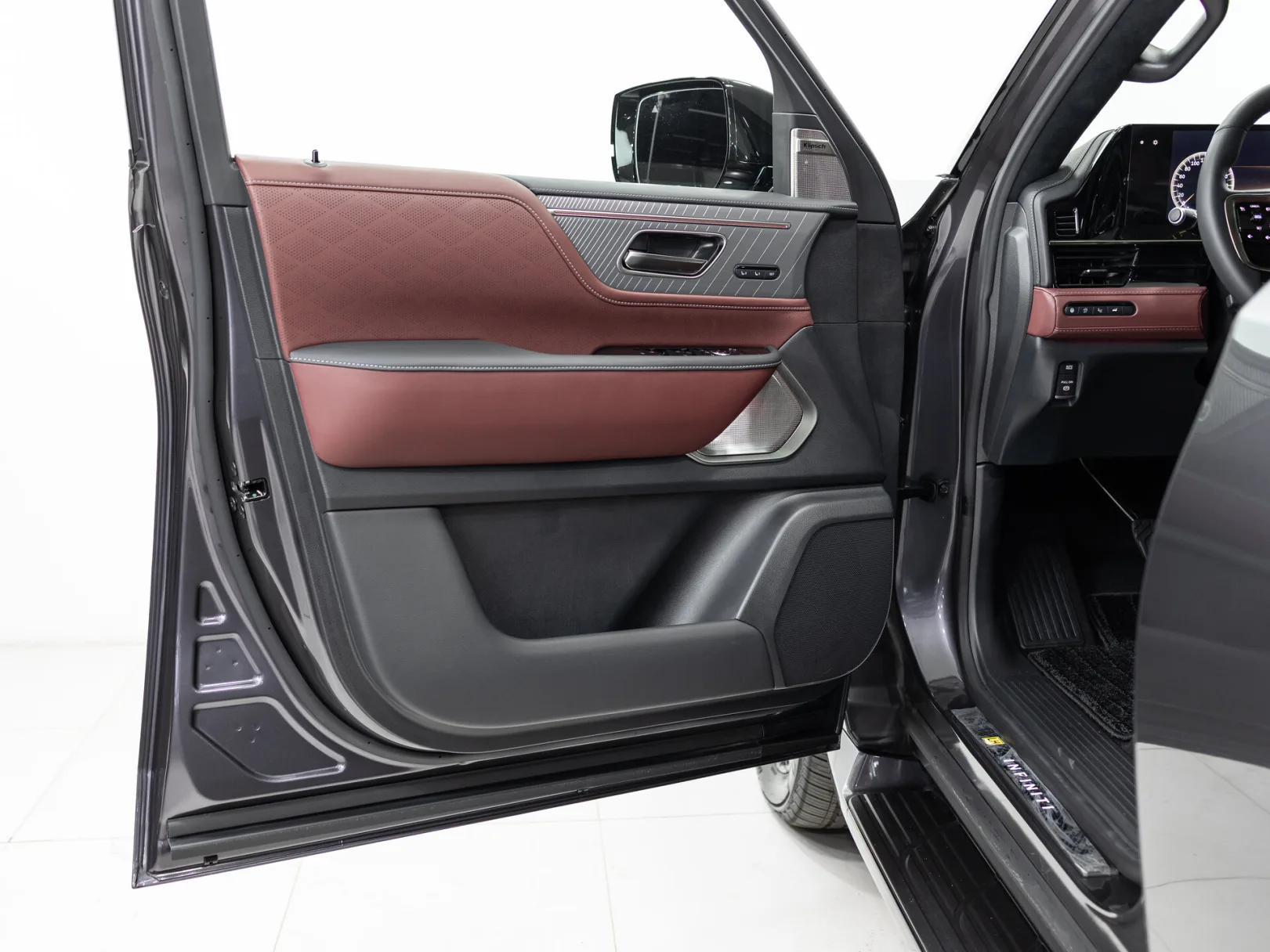 Infiniti QX80 Autograph II, 2026 — экстерьер, фото 8