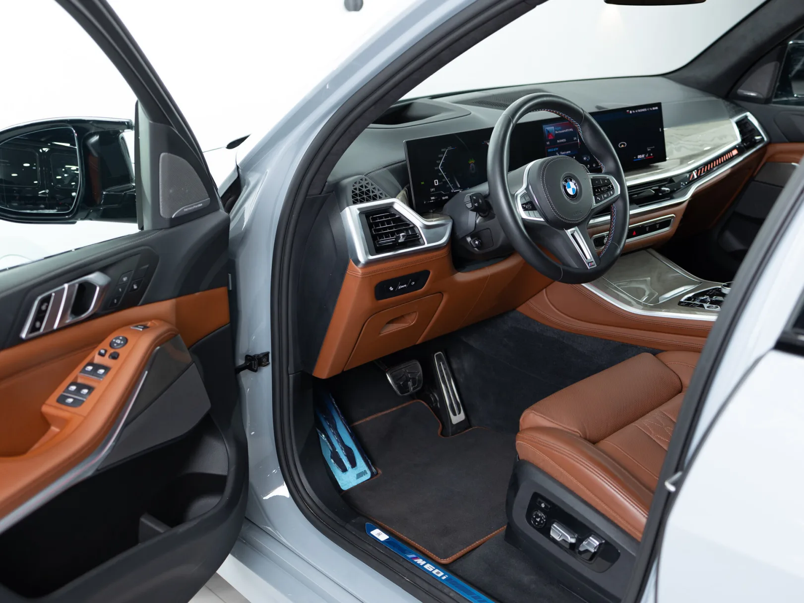 BMW X5 M60i Sport Pro IV (G05/G18) Рестайлинг, 2023 — экстерьер, фото 7