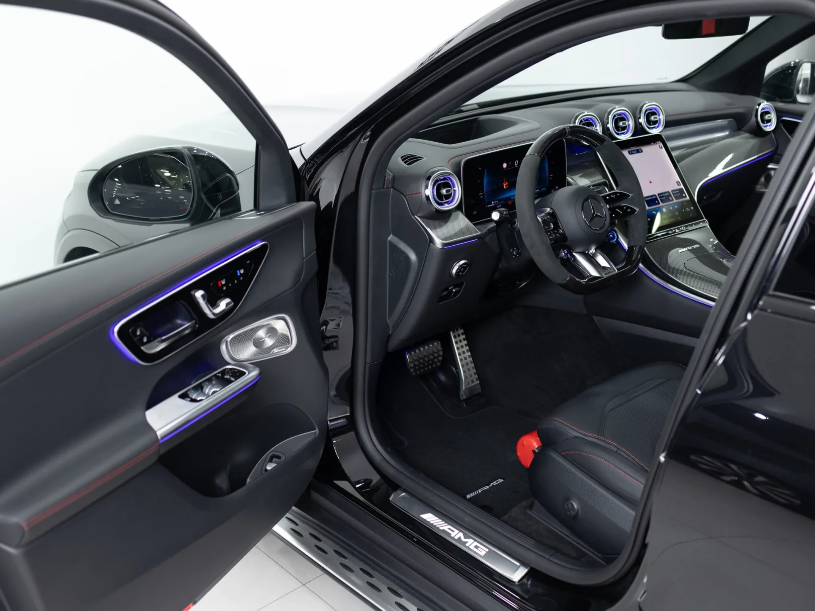 Mercedes-Benz GLC AMG GLC 43 4MATIC II (X254), 2024 — экстерьер, фото 7
