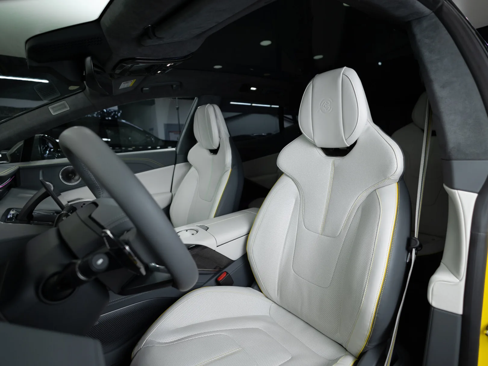 Lotus Eletre R+ I, 2023 — экстерьер, фото 10