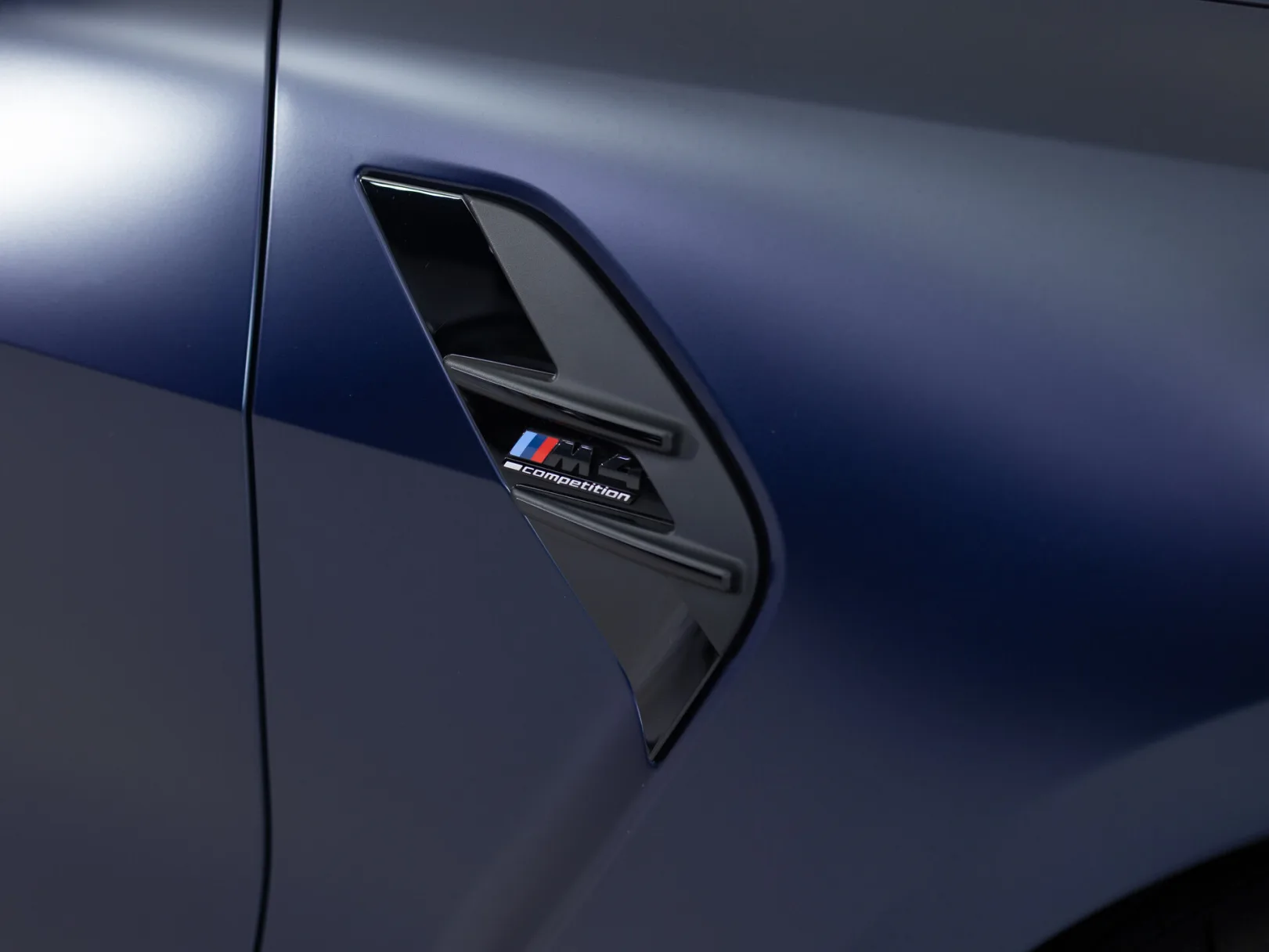 BMW M4 Competition xDrive G82/G83 Рестайлинг, 2024 — экстерьер, фото 25