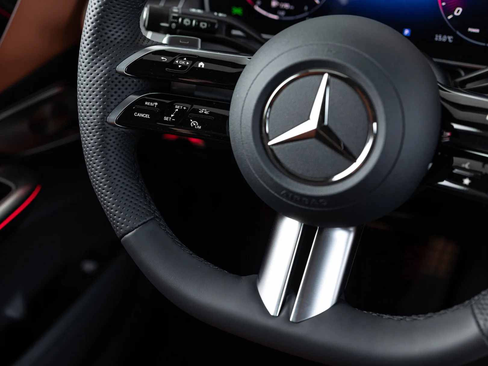 Mercedes-Benz GLC 300 4MATIC II (X254), 2025 — экстерьер, фото 17