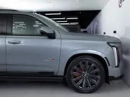 Cadillac Escalade-V V-series I Рестайлинг, 2025 — экстерьер, фото 40
