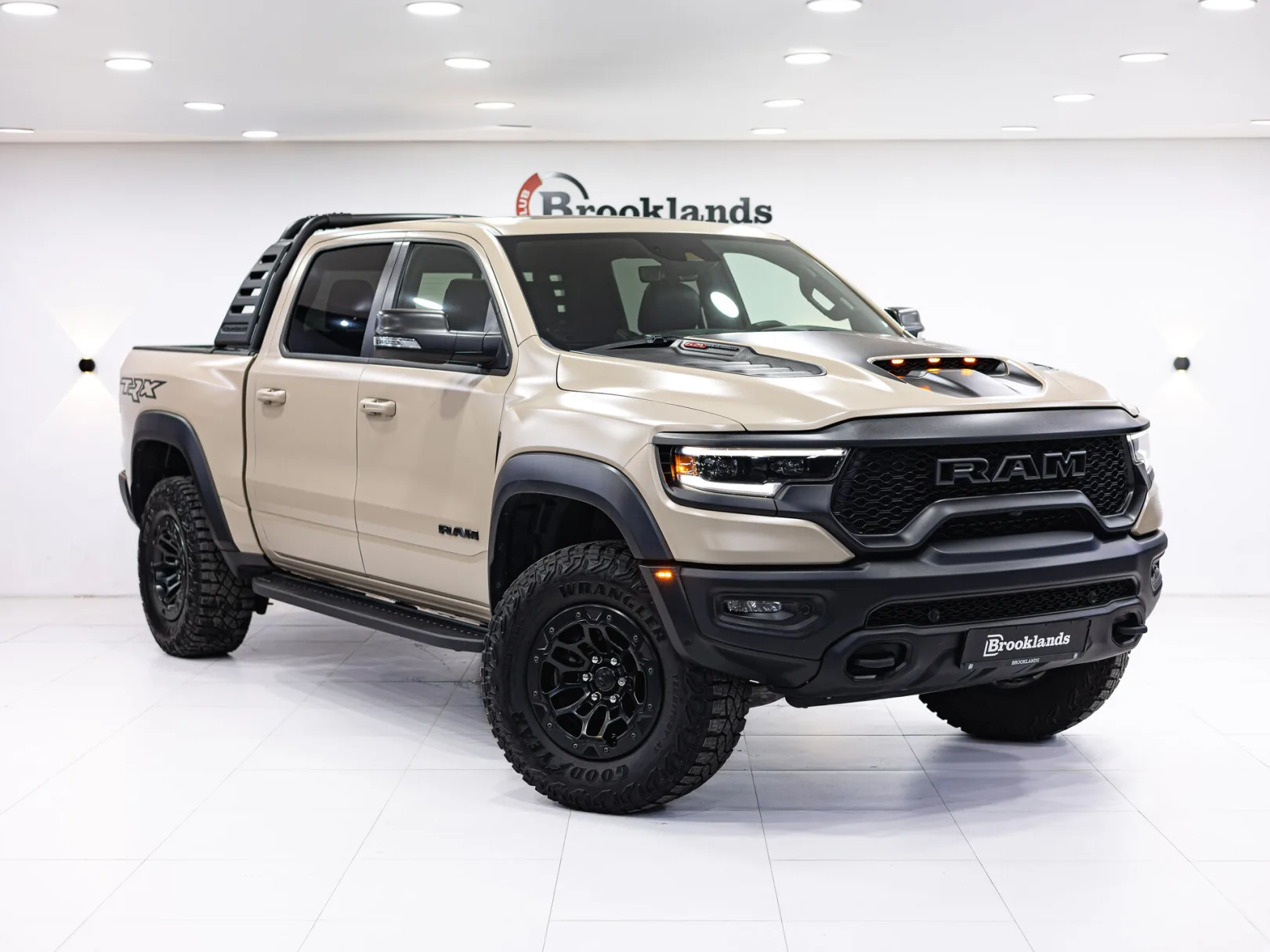 Ram 1500 TRX V, 2022 — экстерьер, фото 4