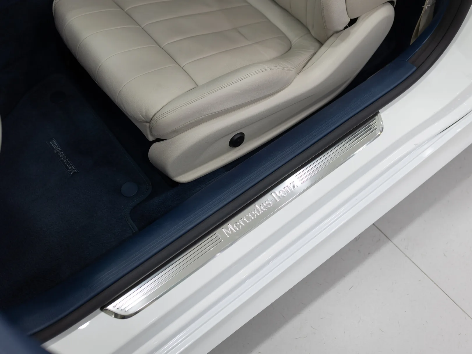 Mercedes-Benz E-Класс E 200 4MATIC Sport V (W213, S213, C238) Рестайлинг, 2021 — экстерьер, фото 11