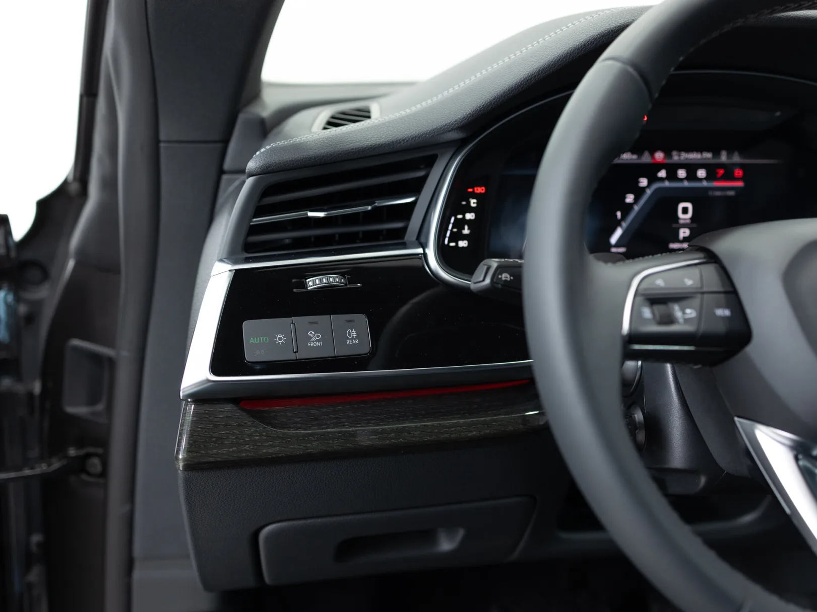 Audi Q8 55 TFSI I (4M) Рестайлинг, 2024 — экстерьер, фото 14