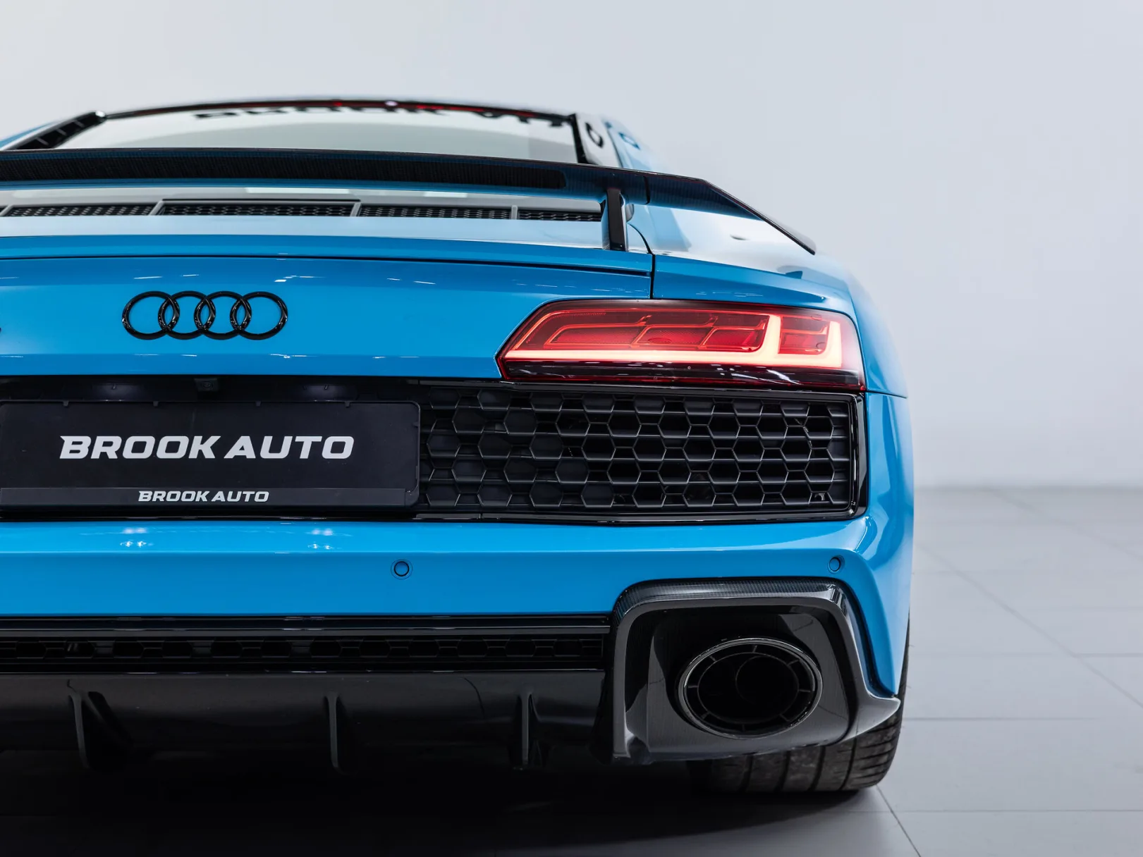 Audi R8 V10 plus II (4S), 2016 — экстерьер, фото 28