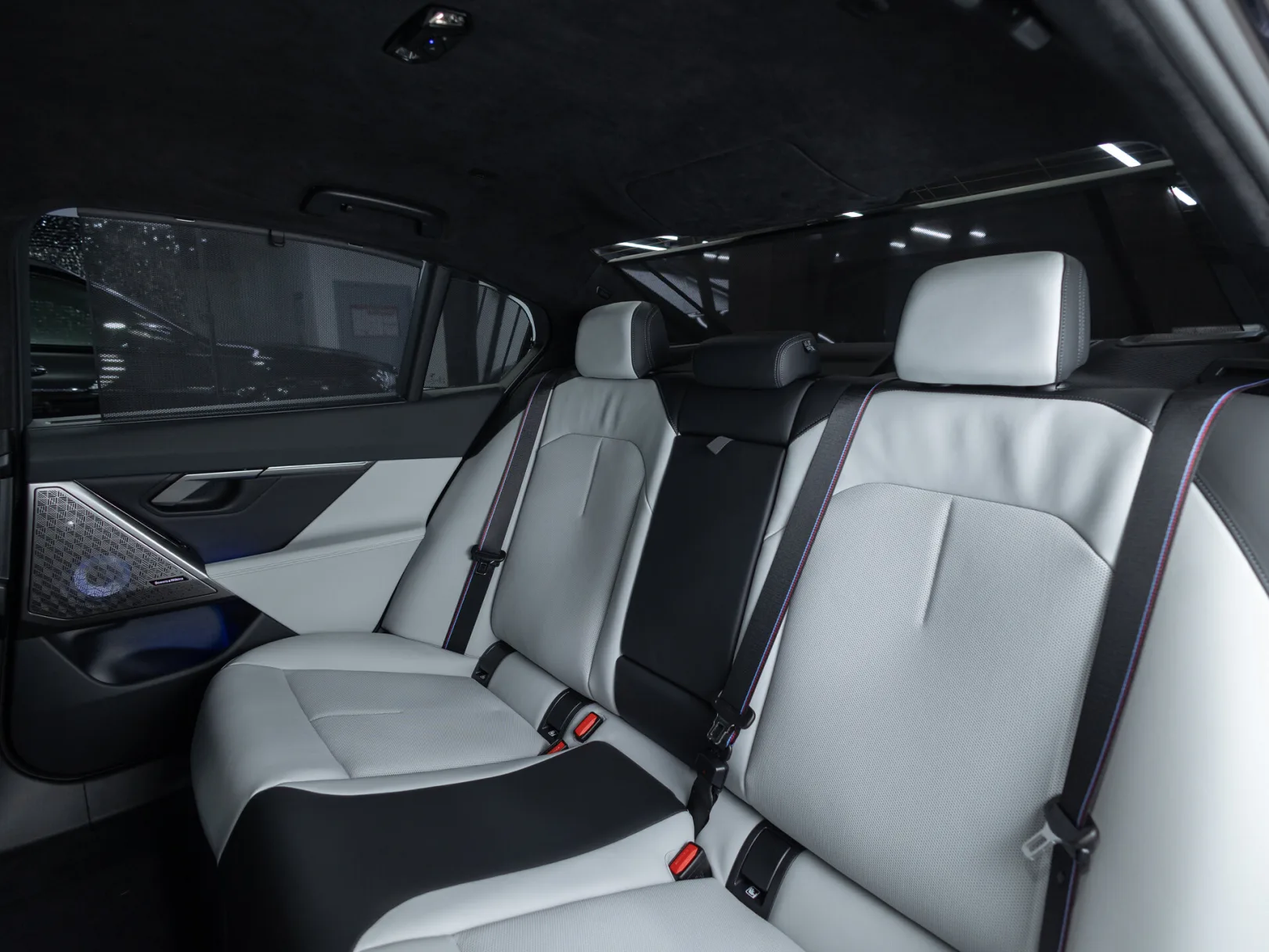 BMW M5 VII (G90), 2025 — экстерьер, фото 30
