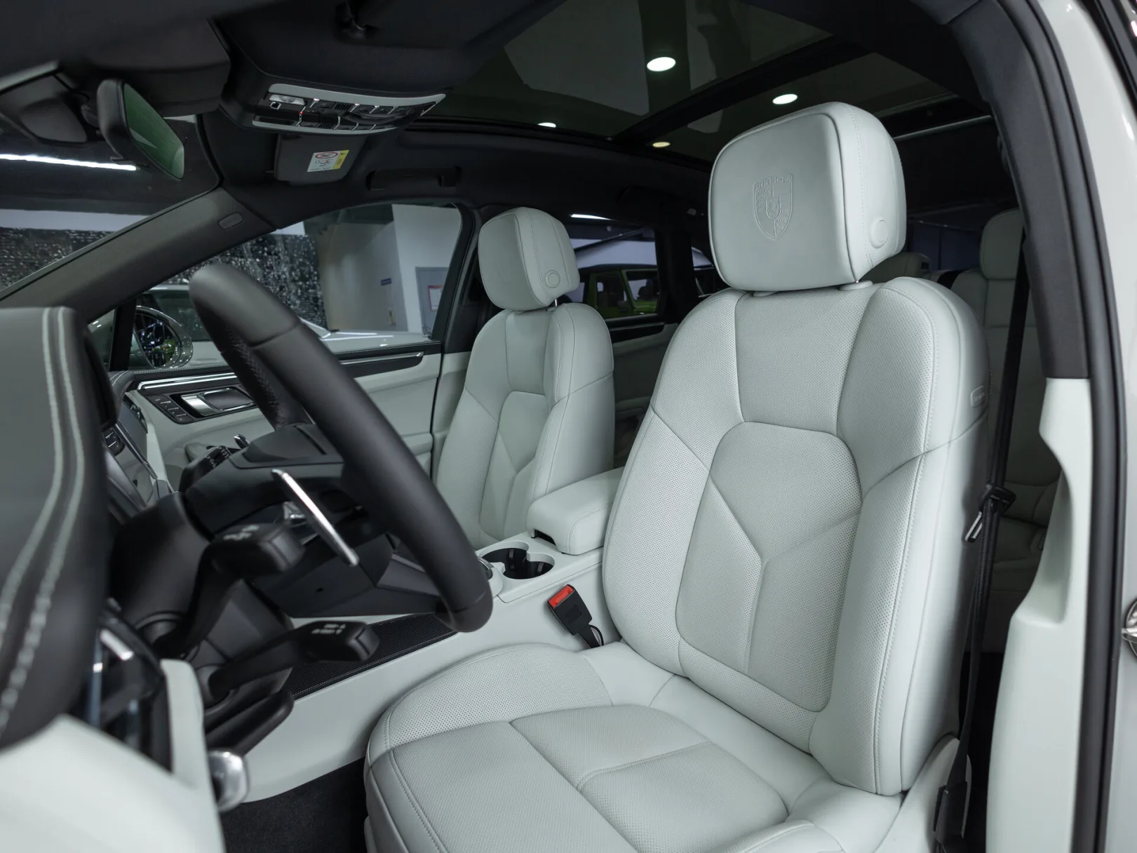 Porsche Macan T I Рестайлинг 2, 2025 — экстерьер, фото 9