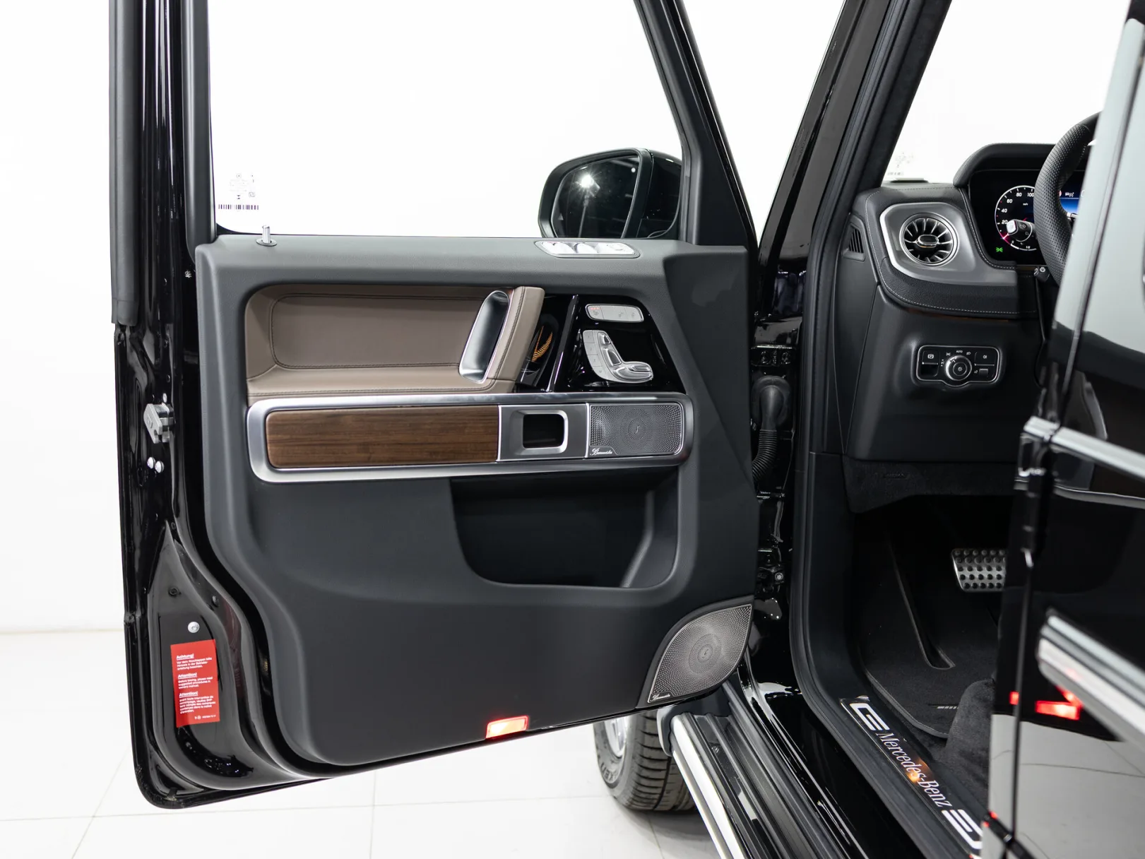 Mercedes-Benz G-Класс G 450 d AMG Line III (W465) Рестайлинг, 2025 — экстерьер, фото 8