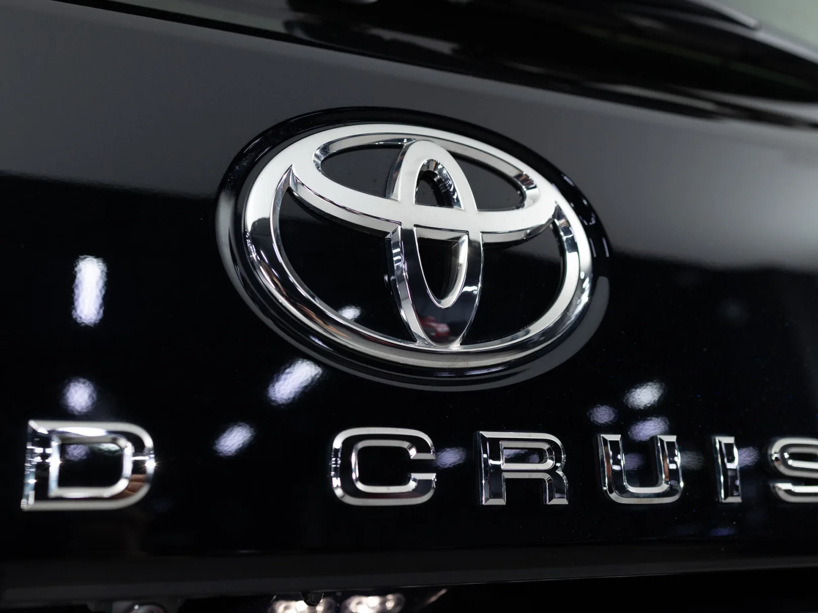 Toyota Land Cruiser 300 Series, 2023 — экстерьер, фото 29
