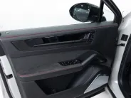 Porsche Cayenne GTS Coupé III Рестайлинг, 2024 — экстерьер, фото 8