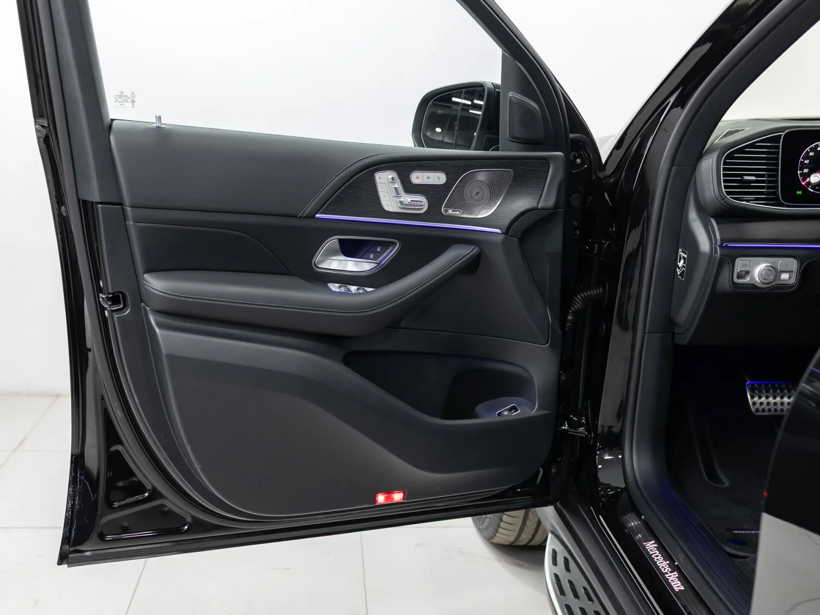 Mercedes-Benz GLS 450 4MATIC II (X167) Рестайлинг, 2025 — экстерьер, фото 8