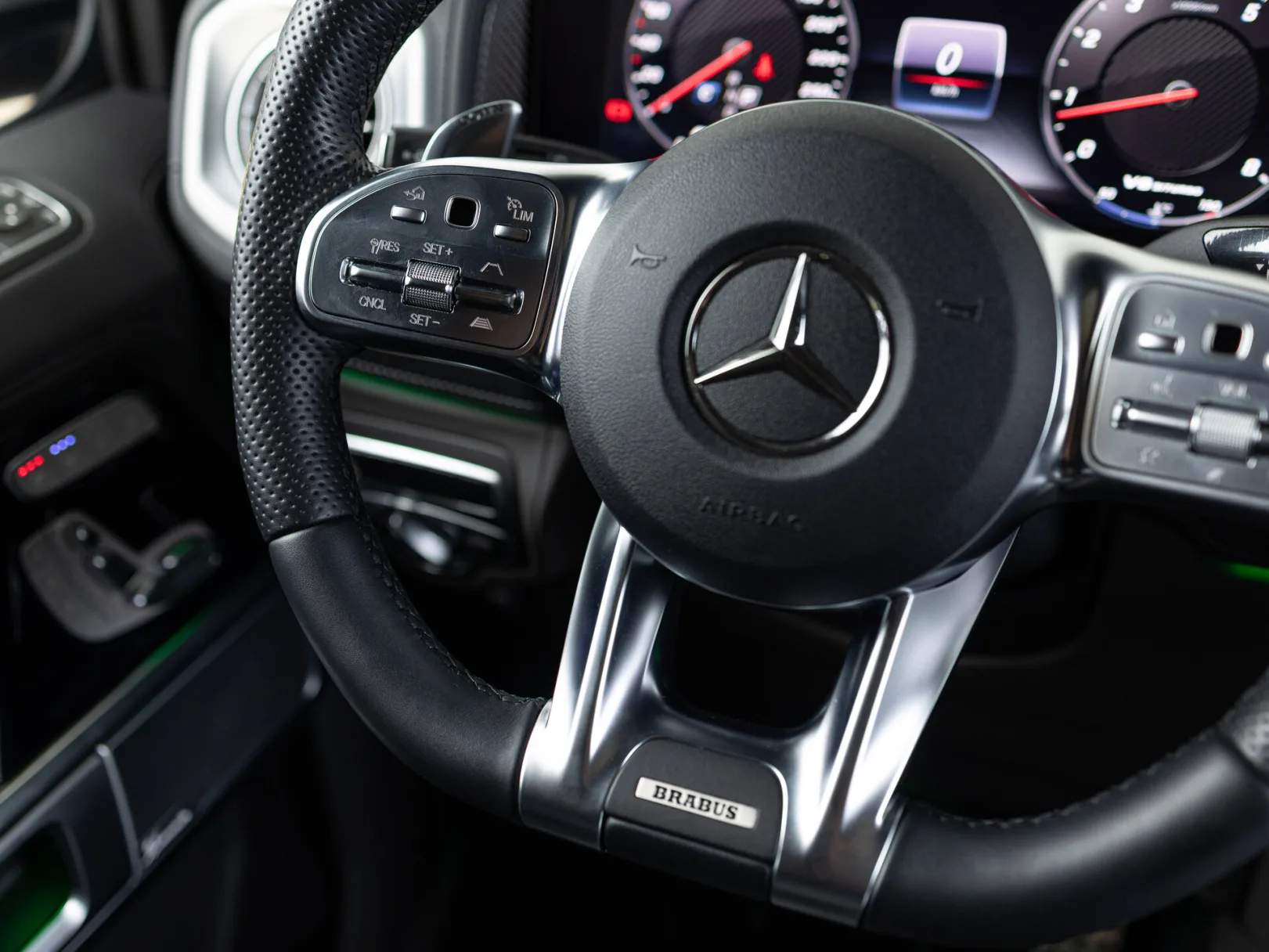 Mercedes-Benz G-Класс AMG G 63 II (W463), 2020 — экстерьер, фото 14