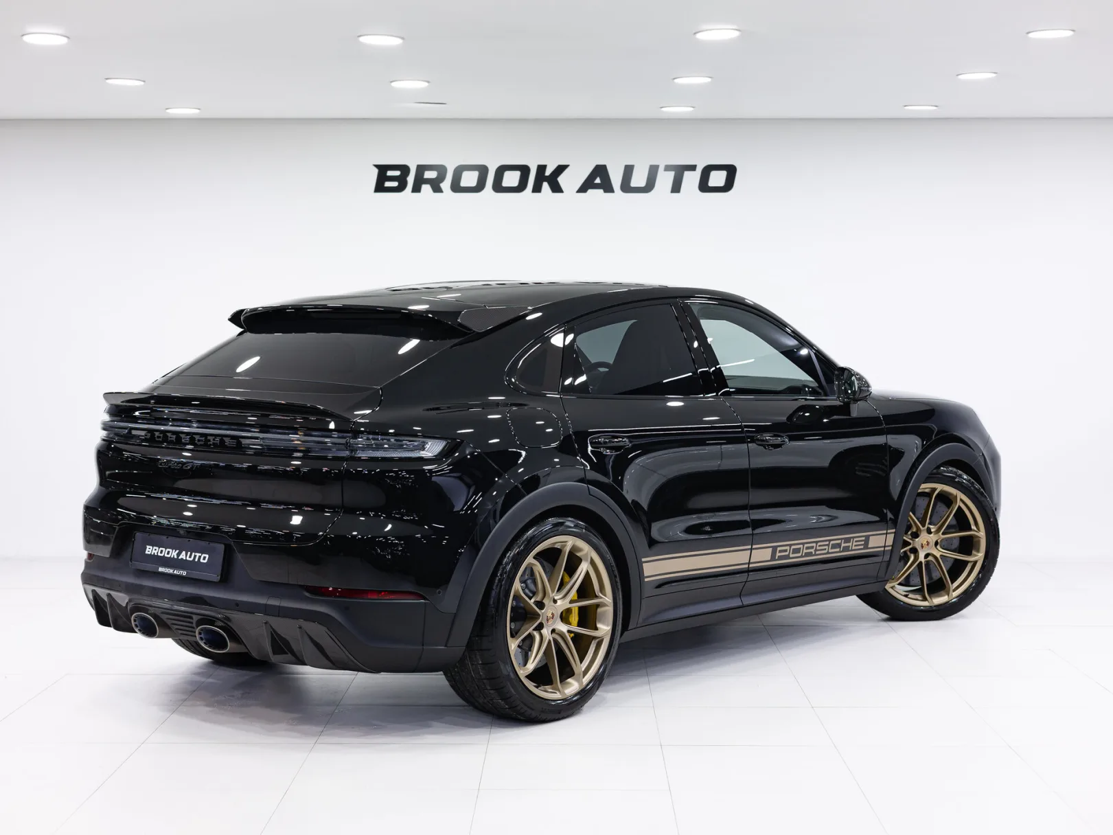 Porsche Cayenne Turbo GT III Рестайлинг, 2025 — экстерьер, фото 4